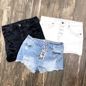 Bundle Of 3 Sz 6 Denim Shorts